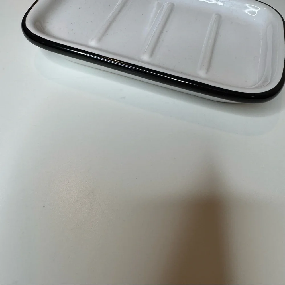 Hearth & Hand Black and White Soap Dish